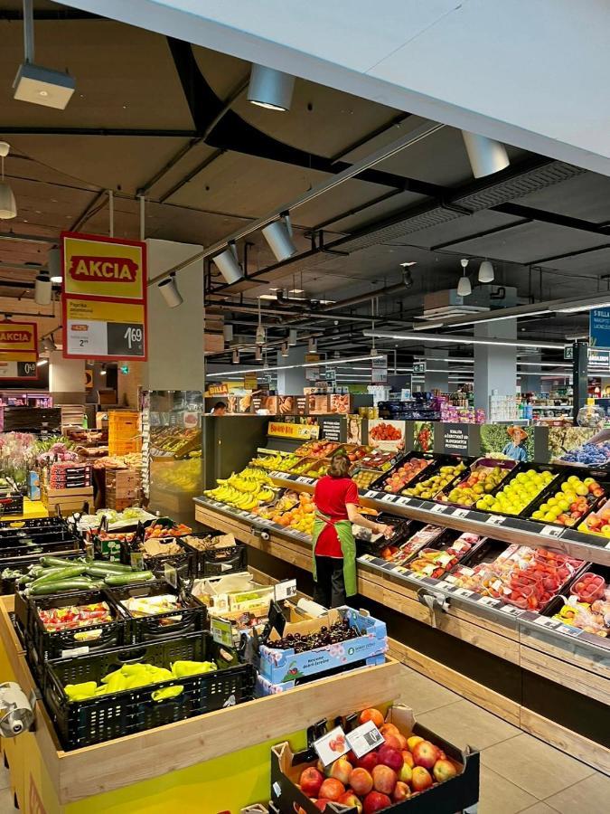 De Luxe 4 May Plaza Bratislava Eksteriør billede
